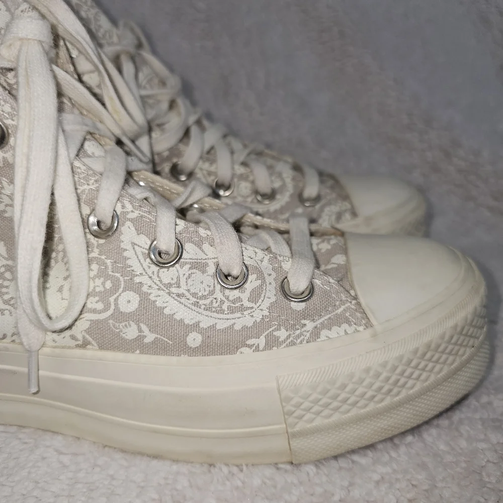 Converse questions leave
